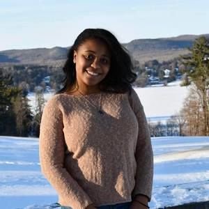 Meet your Posher, Regan